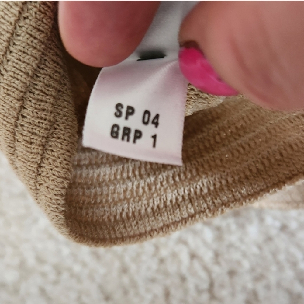 St. John 2 Piece Santana Knit Beige Dress Cardigan Sweater Set 2 - Picture 7 of 7